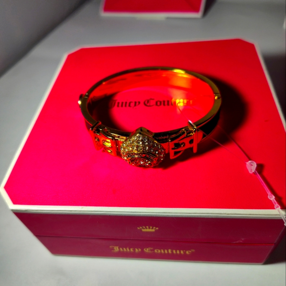 Juicy Couture buckle heart bracelet